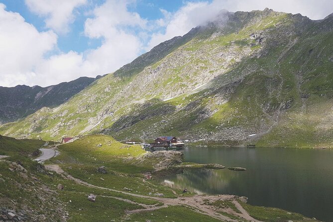 10-Day Private Tour of Romania with Pick Up - From Curtea de Argeș to Sibiu along the Transfăgărășan