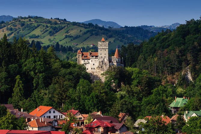 3-Day Explore Transylvania from Bucharest - Day one: Peleș Castle, Bran Castle, and Brașov