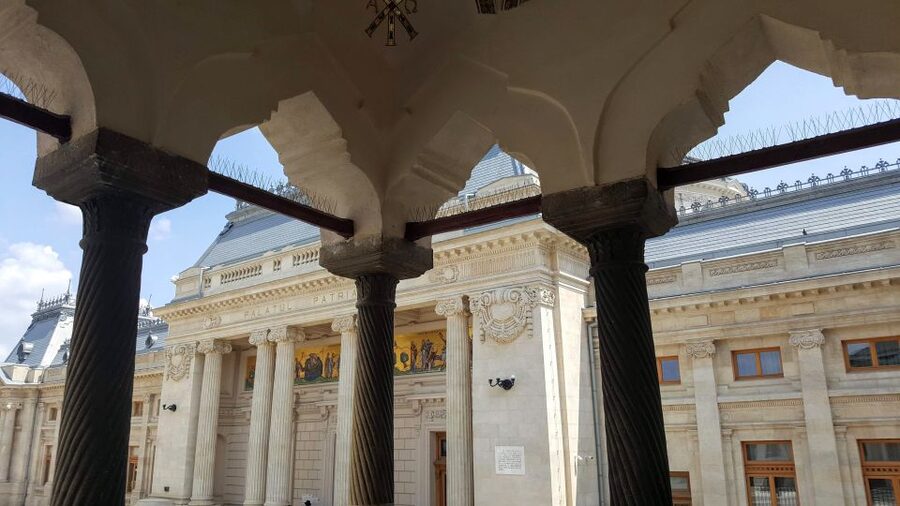 3-Hour Guided Tour of Communist Bucharest - The 1989 revolution and the end of the regime
