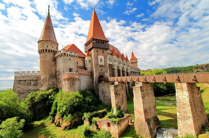 4-Day Inside Transylvania & Transfagarasan Tour from Bucharest - Sighisoara and the Saxon villages