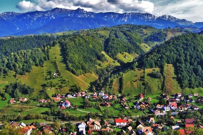 4-Day Private Tour in Transylvania from Bucharest - Guides, comfort, and the private format