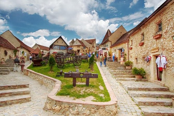 4 Days Private Tour in Transylvania Brasov Sighisoara Sibiu - What this four-day Transylvania tour really covers