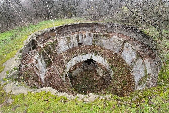 5h Abandoned Fort, Dracula's Grave and Mogoșoaia Palace, Private - How the private vehicle improves the day