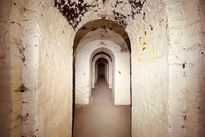 5h Abandoned Fort, Dracula's Grave and Mogoșoaia Palace, Private - Guides make the biggest difference