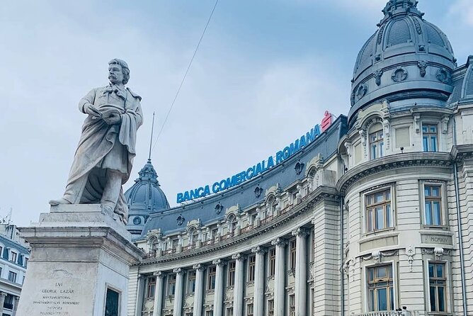 8h Bucharest full-day Tour, Parliament and Top Attraction, Privat - Old Town on foot