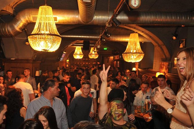 Bar Crawling - The Marmorosch vault gives the night a strong opening