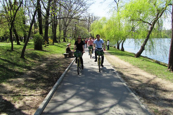 Bicycle Sightseeing in Bucharest - Why a bicycle works so well in Bucharest