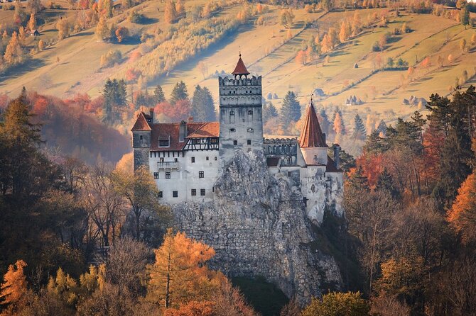 Bran Castle, Peles Castle and Brasov from Bucharest - Bran Castle: Dracula, queues, and a real fortress