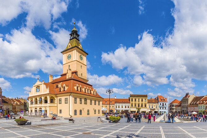 Bran Castle, Peles Castle and Brasov from Bucharest - How tiring is the 12 to 14 hour schedule?