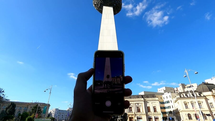 Bucharest 1989 Revolution Walking Tour with Smartphone App - Following the revolution through Bucharest
