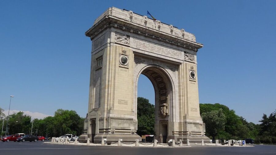Bucharest 3–Hour Private City Tour - Triumphal Arch and Romania’s interwar story