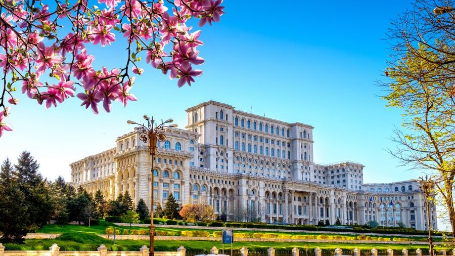 Bucharest: 4-Hour Walking Food Tour in the Old Town - Key points at a glance