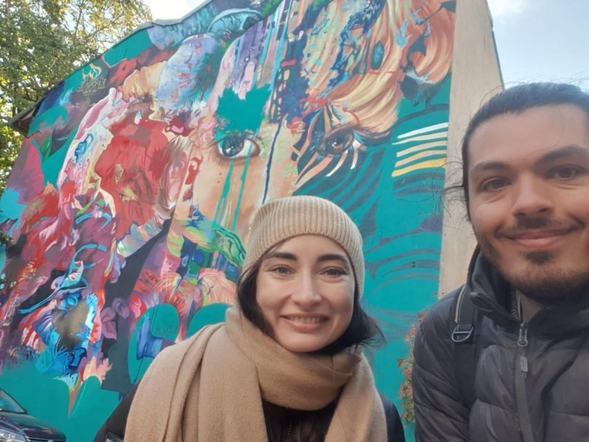 Bucharest: Alternative Sightseeing 2.5-3h-Hour Guided Tour - Kraft Market and the city’s independent creative network