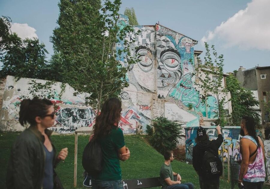 Bucharest Alternative Walking Tour - Why This Is More Than a Graffiti Walk