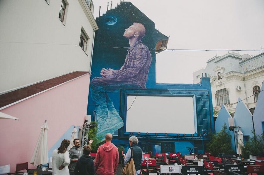 Bucharest Alternative Walking Tour - Side Streets, Large Murals, and Local Hangouts