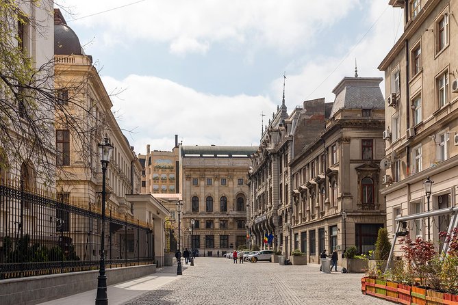 Bucharest Chronicles - Practical details for planning your day