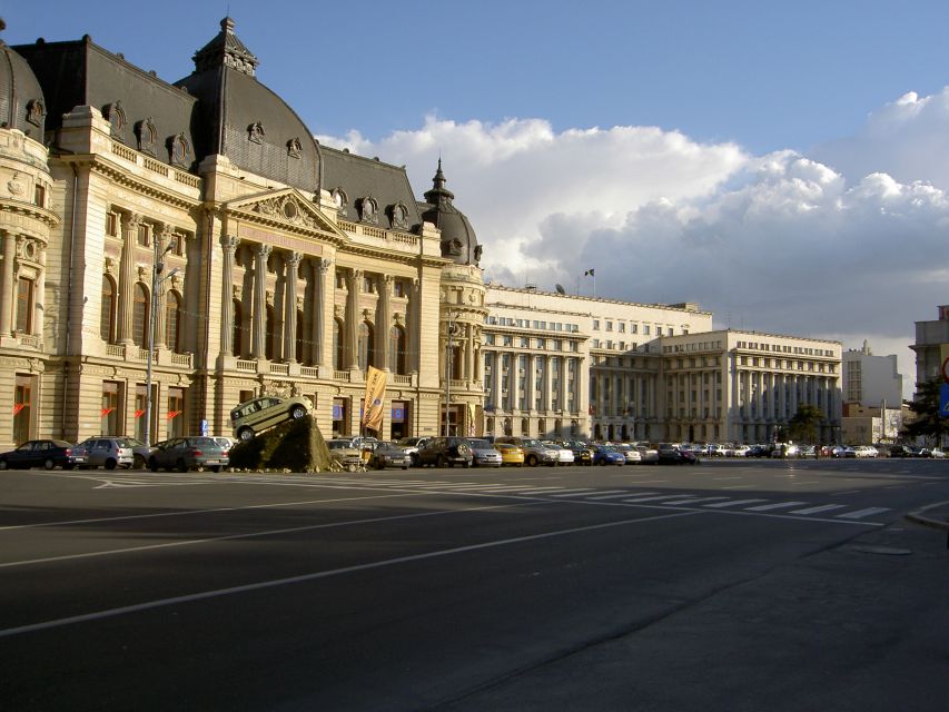 Bucharest: City Highlights Guided Walking Tour - A smart first look at Bucharest