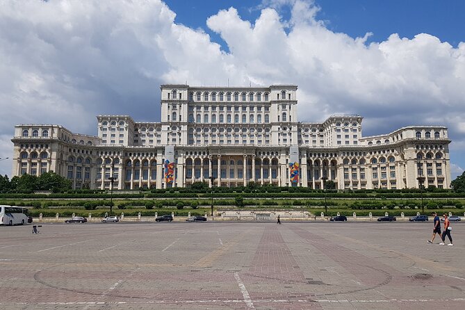 Bucharest City Tour 4h - Calea Victoriei and Bucharest’s contradictions