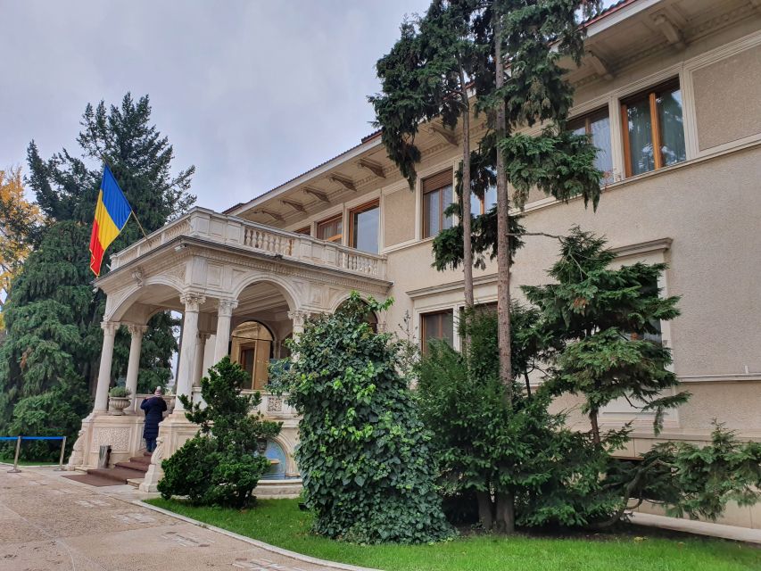 Bucharest City Tour 4h - Small Group Tour by Car - The Village Museum, an hour of rural Romania