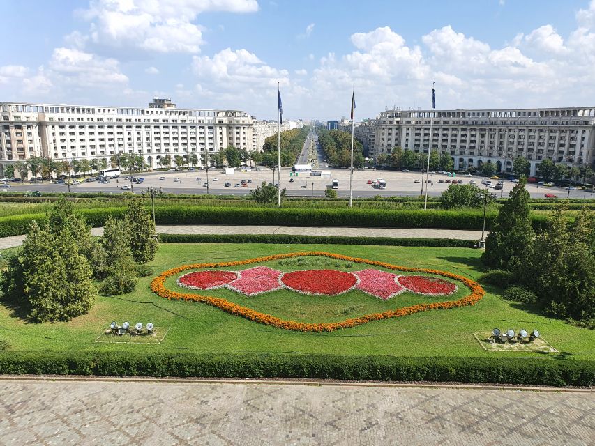 Bucharest City Tour 4h - Small Group Tour by Car - The Palace of Parliament and the scale of communist rule