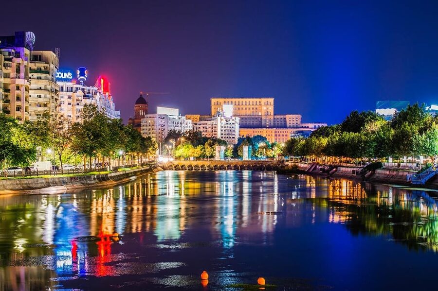 Bucharest city tour by car - The Palace of Parliament and Bucharest’s oversized ambition