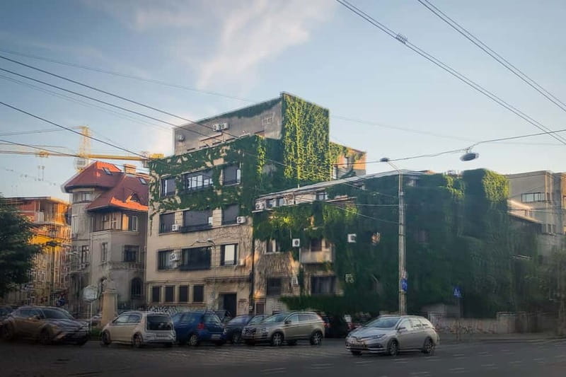 Bucharest: Craft Beer Tour with Traditional Meal - Reading Bucharest through its street plan