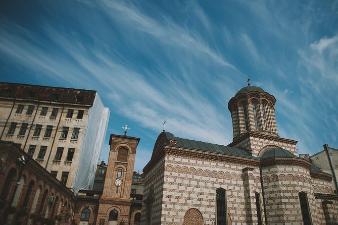 Bucharest Discovery morning tour - Revolution Square and the weight of 1989