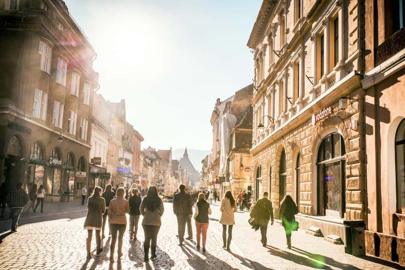 Bucharest: Dracula's Castle, Peleș Castle & Brașov Day Trip - Meeting in Bucharest at 7 AM