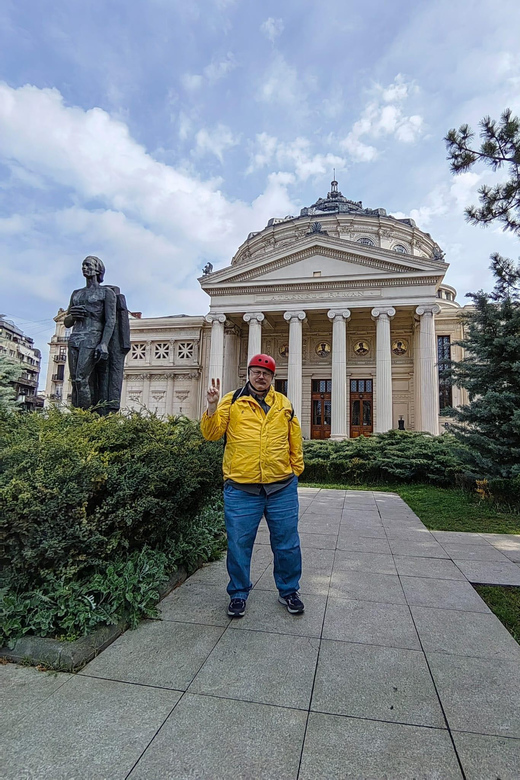 Bucharest electric city tour by Smart Balance #green - University Square and Calea Victoriei