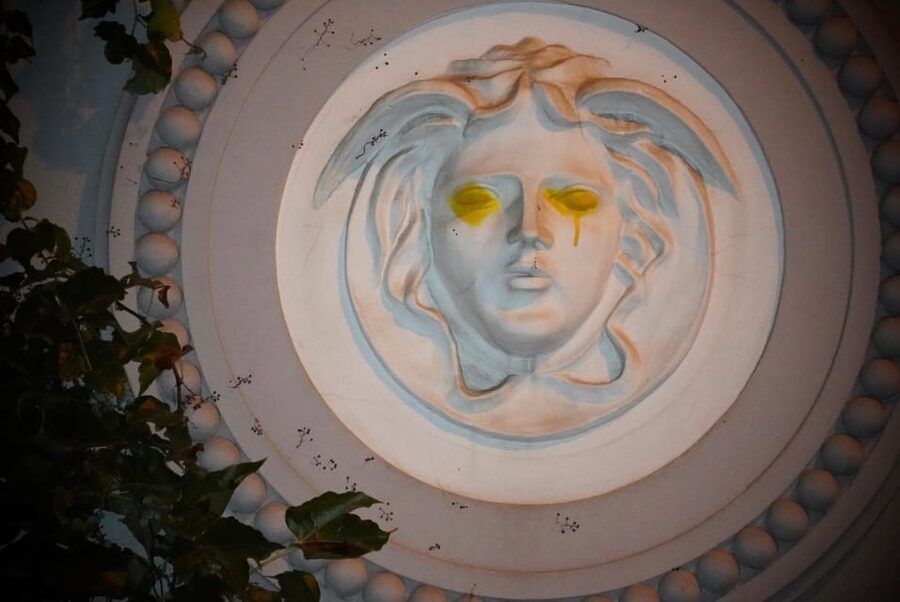 Bucharest: Ghost Stories & Romanian Mythology Walking Tour - Who should book this Bucharest ghost walk?