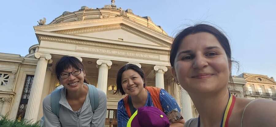 Bucharest: Guided Walking Tour with Romanian Snack - Stavropoleos Monastery and the changing Old Town