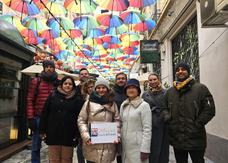 Bucharest: Guided Walking Tour with Romanian Snack - Cărturești Carusel and a modern pause