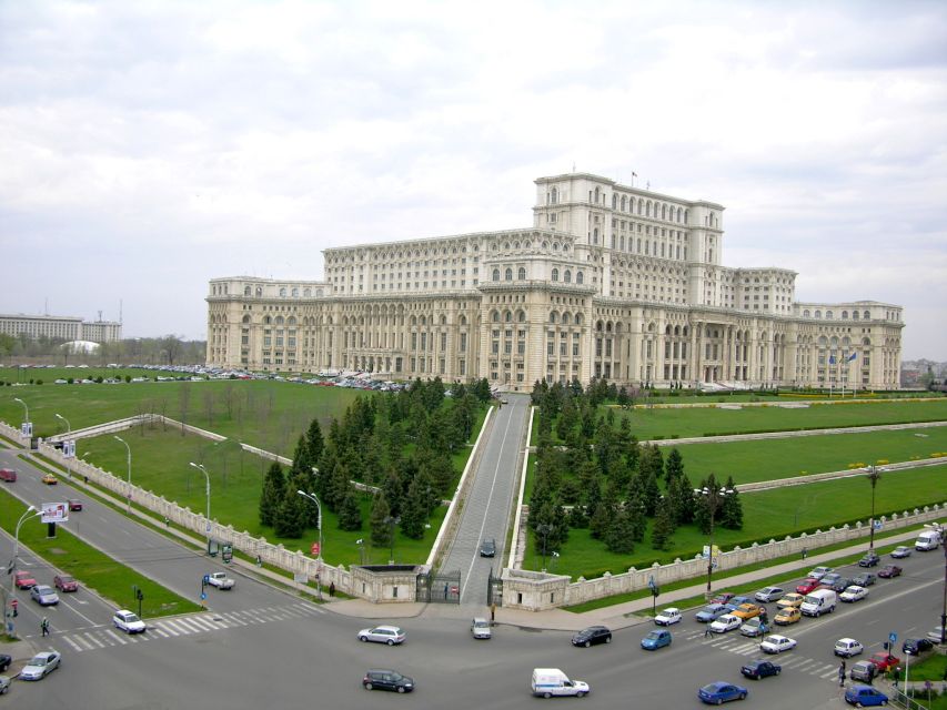 Bucharest: Half-Day Sightseeing Tour - Revolution Square and the story of 1989