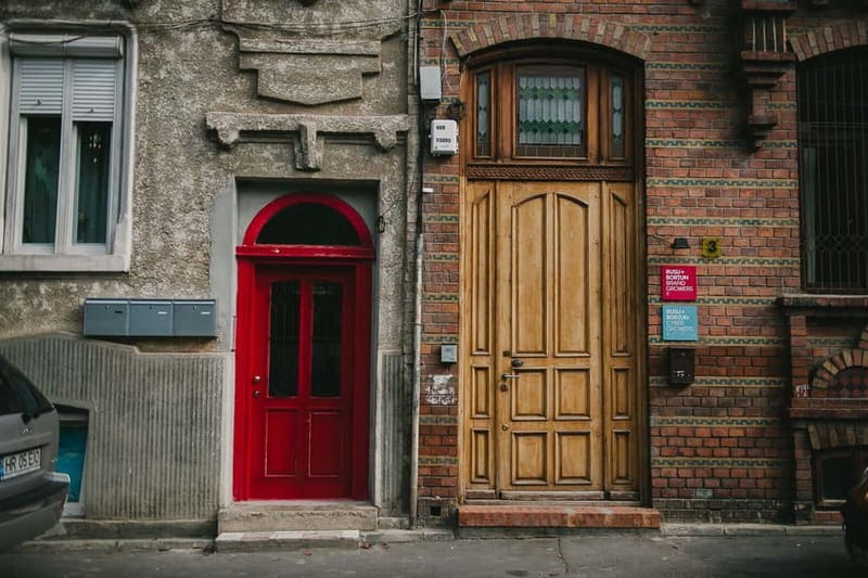 Bucharest: Hidden Gems 2.5-Hour Walking Tour - Ioanid block and Icoanei mahalla