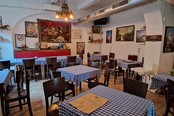 Bucharest Historical Food Tour in Old Center - Royal power and revolution near the Memorial of Rebirth