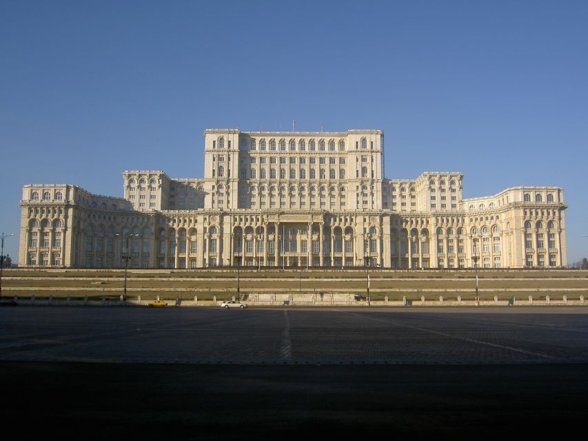 Bucharest: Palace of Parliament Tickets and Guided Tour - Meeting your host and getting through security