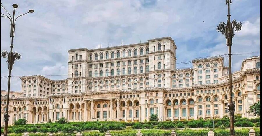 Bucharest Panoramic City Tour & Street Food - Why Bucharest is best understood through contrast
