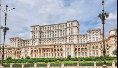 Bucharest Panoramic City Tour & Street Food