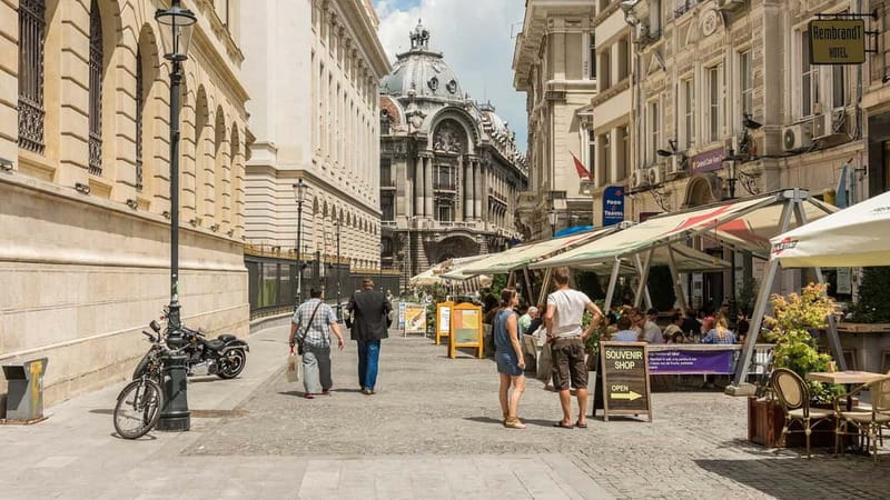 Bucharest Private City Tour 4h with Hotel Pickup & Drop-Off - Old Town: Churches, Restaurants, and a Bohemian Finish
