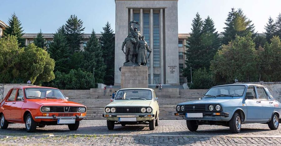 Bucharest: Private Three Neighborhoods Tour by Vintage Car - Costache Negri Fountain and Cotroceni Palace