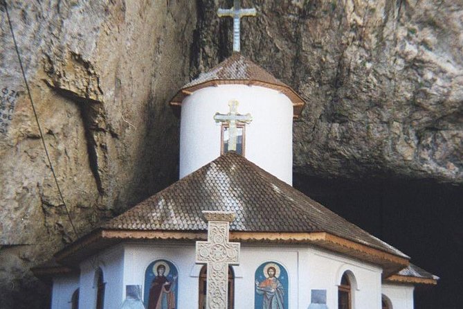 Bucharest Private Tour to Peles Castle & Biggest Salt Mine in Eu - Who should book this private day trip?