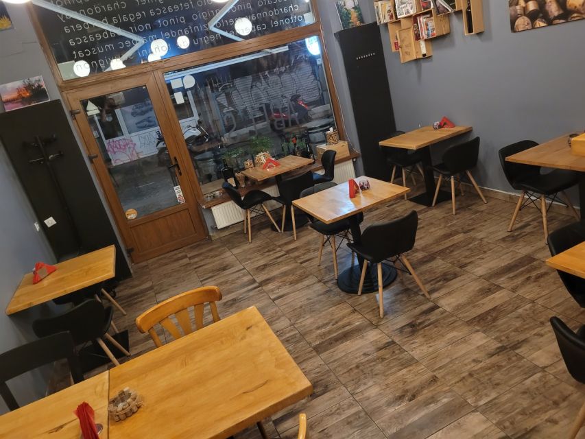 Bucharest: Private Wine Tasting Experience - Bucharest wine culture in one small bar