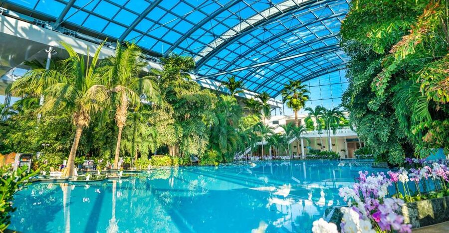 Bucharest: Therme Bucharest Entry Ticket and Transfer - Getting inside Therme and choosing your zone