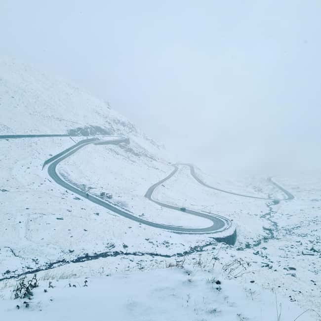 Bucharest: Transfagarasan Road - Small Group max 7 Tourists - Bâlea Lake is the main mountain stop