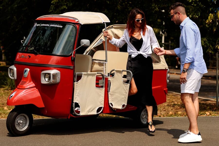 Bucharest Tuk Tuk City Tour - Weather, comfort, and the open-air trade-off