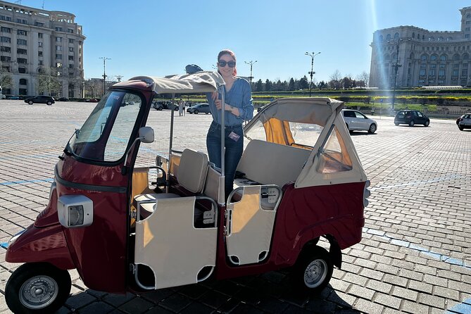 Bucharest Tuk Tuk City Tour - Parliament, the Triumphal Arch, and city-scale Bucharest
