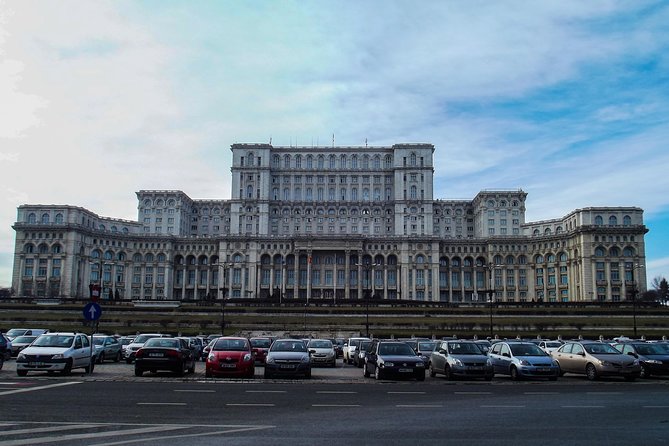 Communism in Bucharest - Landmarks, Museum & Communist Appetizers - Why this walk works better than a monument-only tour