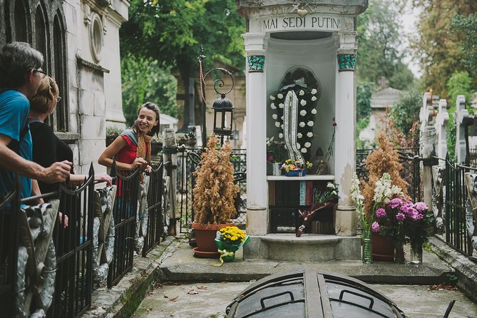 Darkside Tour of Bucharest - small group - Why Bucharest’s darker past works best on foot