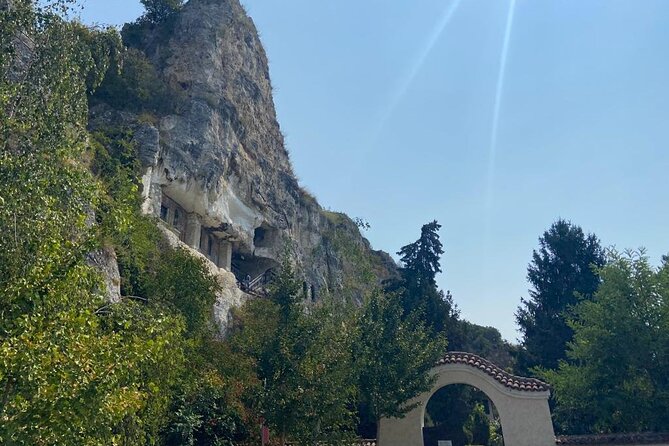 Day Trip to Bulgaria and Veliko Tarnovo from Bucharest - Leaving Bucharest at 7:30 am