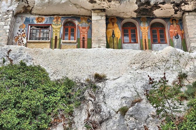 Day Trip to Medieval Bulgaria- Small group tour - Tsarevets Fortress and the climb above Veliko Tarnovo